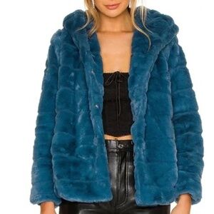 NWT Apparis Goldie Faux Fur Hooded Coat in Stone Blue Size Small